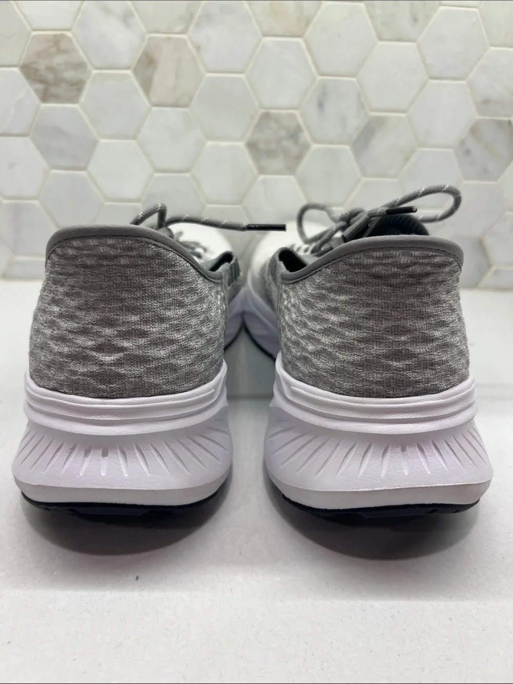 Skechers lightweight knit